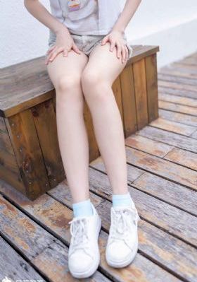 超龙珠英雄_BD英语全集免费播放