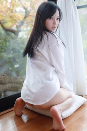 抱着娇妻被粗大陌生人玩3p_蓝光免费观看视频